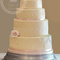 blush pink and ivory wedding cake