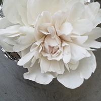 Wedding cake- white peony - part 3