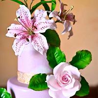 Shimmer Rose Cake 