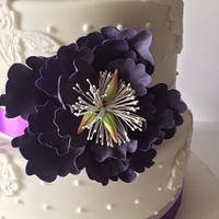 Purple flower Wedding Cake