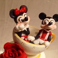 minnie and mickey in love