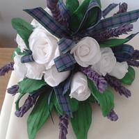 Flower of scotland wedding cake