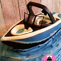 Malibu Wakesetter Wakeboarding Boat Cake