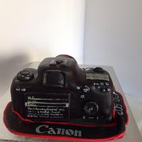 Canon 6D cake