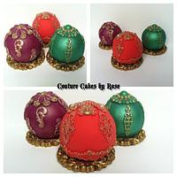 Holiday Bauble Cakes 
