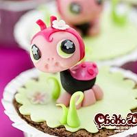 Ladybug cupcakes