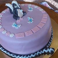 Skunk Flower cake