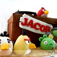 Angry Birds Cake 