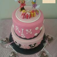 minnie mouse cake