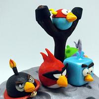 Grrr! Angry Birds Space "Fly Me To The Moon" Cake!