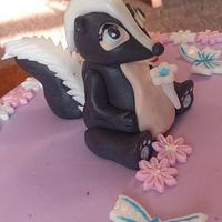 Skunk Flower cake