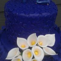 first ruffle cake with cala lilies