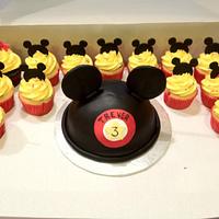 Mickey Ears w/ matching cupcakes