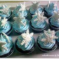 Snowflakes themed cuppies