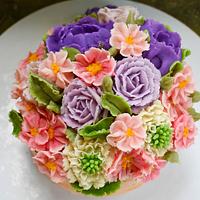 Cake with bean paste flowers
