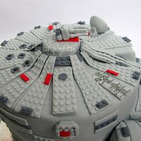 Millennium Falcon Lego Star Wars cake