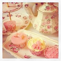 Vintage cupcakes (1)