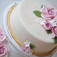 Brocante Roses Cake