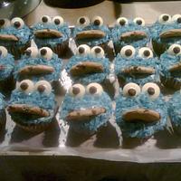                       Cookie Monster Cup Cakes