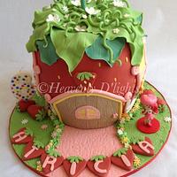 Strawberry Shortcake Cake - Decorated Cake by novita - CakesDecor