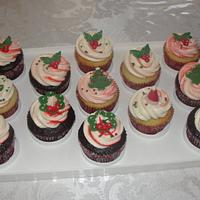 Holiday cupcakes