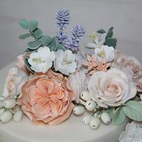 Waterfall wedding cake - soft colours 