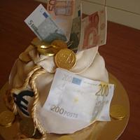 Money bag cake
