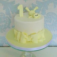 Cute 1st birthday cake