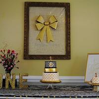black and gold cake