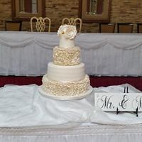 Rose ruffle wedding cake