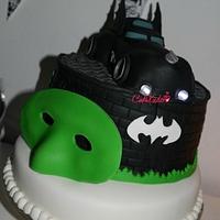 Batman car cake and Green Lantern