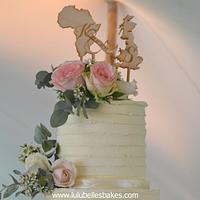 Vintage rustic wedding cake