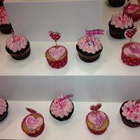 Chocolate & vanilla cupcakes for a Daddy Daughter Dance