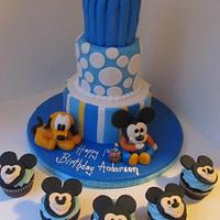 1st birthday baby Mickey Mouse & Pluto cake