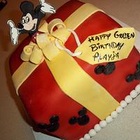 Mickey Mouse Gift Cake