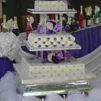 Tufted billow wedding cake