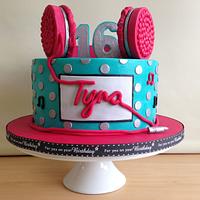Headphone Birthday Cake