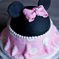 Minnie's cake