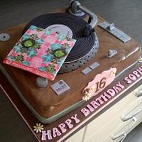 Record deck cake