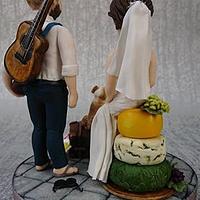 Wedding cake bride and groom topper