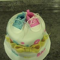 Baby Gender reveal cake