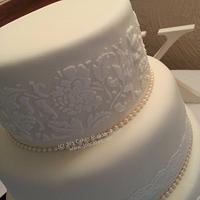 4 Tier Ivory Lace and Gold Wedding Cake