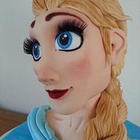 Elsa fr om Frozen with Olaf