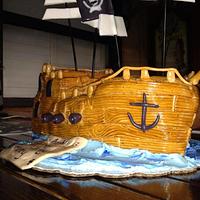 Pirate ship cake 