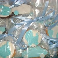 White and blue cookies