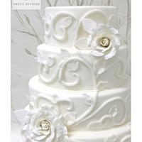 Rose Vine Wedding Cake