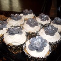 Silver Sparkle Cupcakes