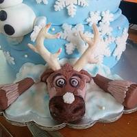 Frozen cake (sven and olaf)