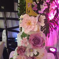 FLORAL WEDDING CAKE