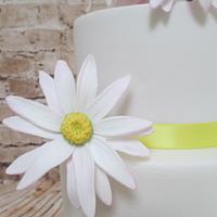 Daisy Daisy (my first wedding cake 😊)